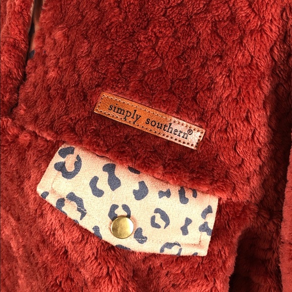 Simply Southern Pullover Orange Spice Leopard Sherpa Size Large - Picture 5 of 13